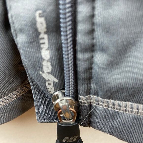 New Balance Gray Jersey Knit Track Jacket Zip Front Waffle Under-Sleeves Size SM - Picture 3 of 10